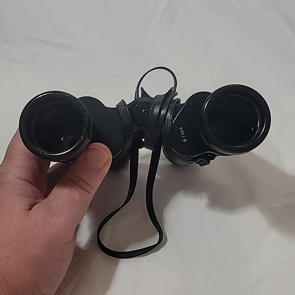 Bushnell Ensign Instafocus Field of View 7 x 35 394' @ 1000 yards Binoculars